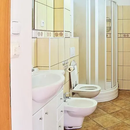 Holiday Na Skalce Nyaraló Jevany